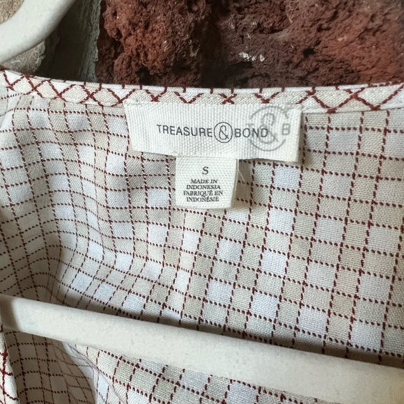 Treasure & Bond Peplum Tank - Picture 3 of 4